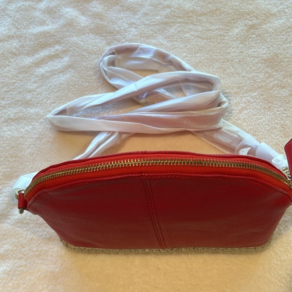 Talbots Genuine Red Leather Crossbody Bag w/ Espadrille Trim and Gold Hardware - Picture 4 of 6